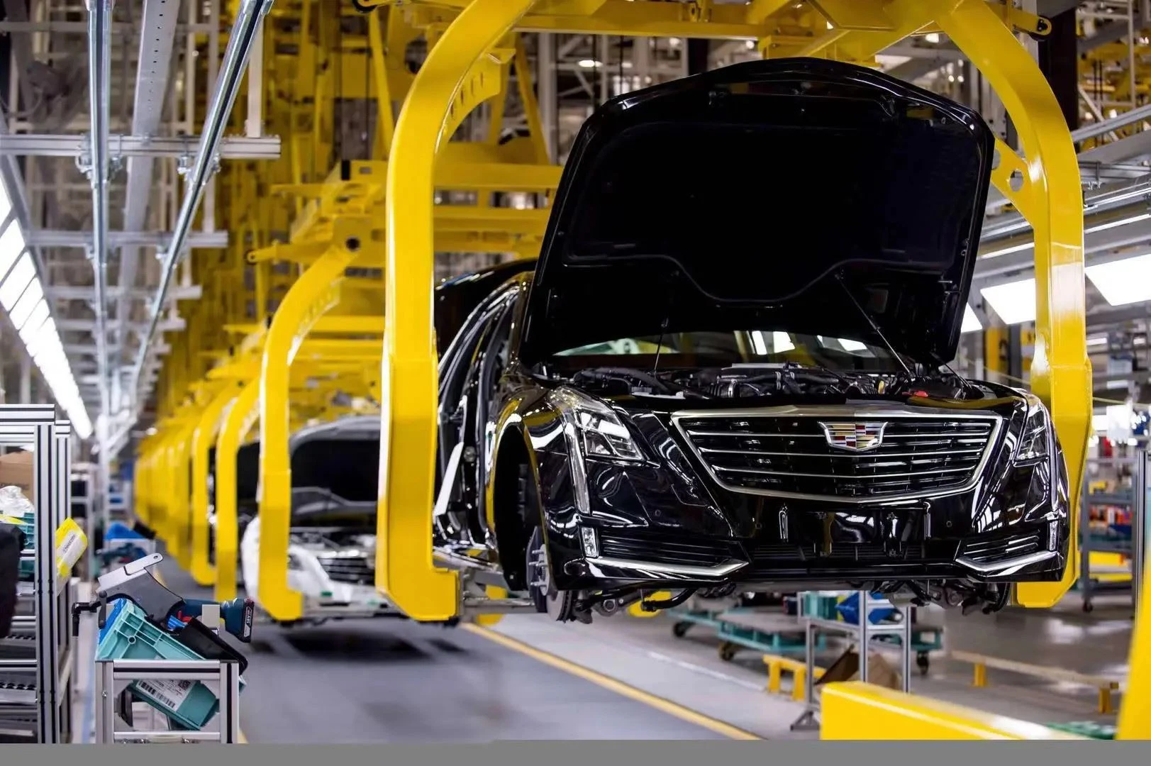 Kerfi fyrir byggingar í Shanghai GM Cadillac